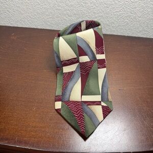 Roffe Accessories Men’s Hand Made 100% Silk Multicolor Geometric Abstract Tie